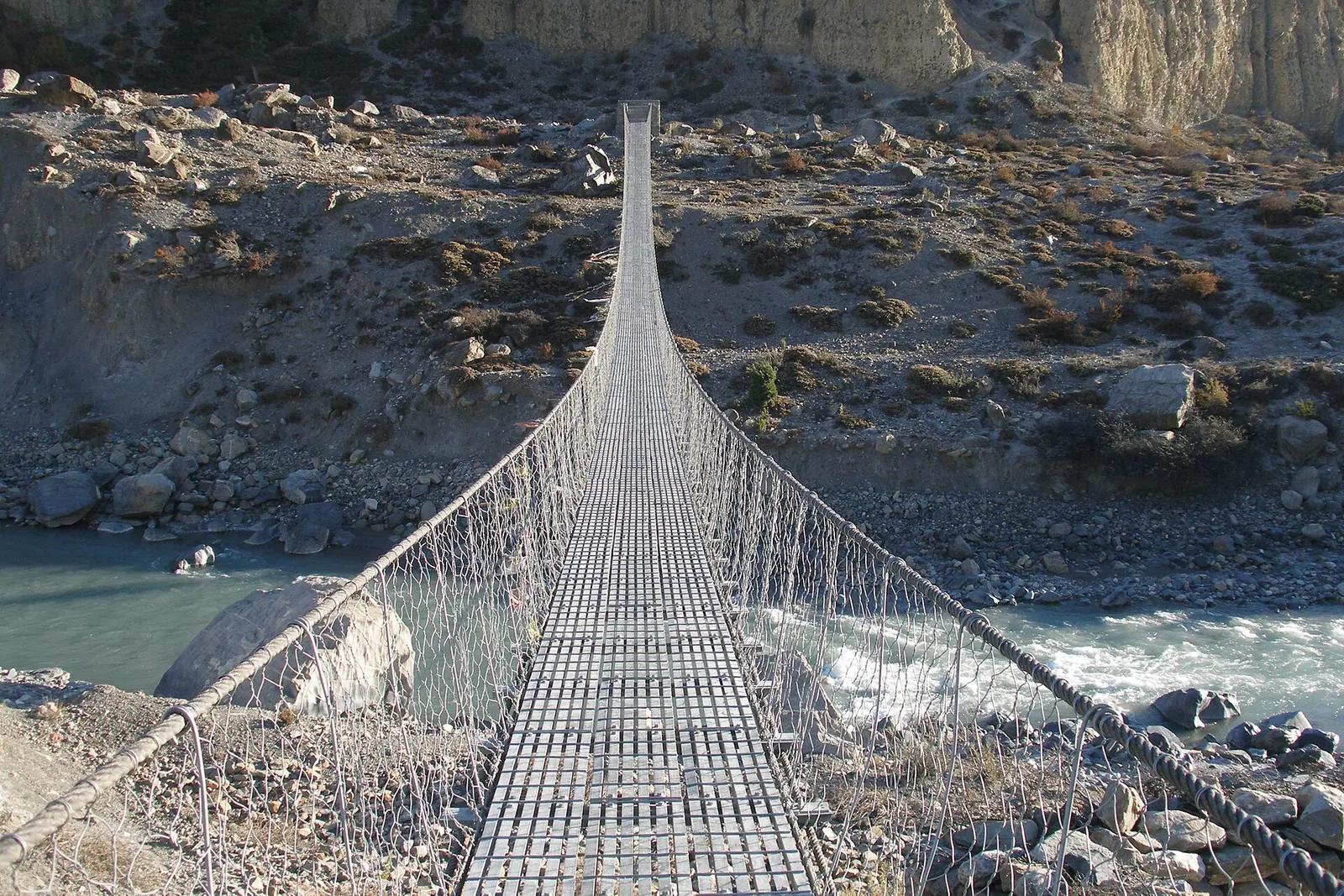 A suspension footbridge over the Kali Gandaki river at Jomsom.