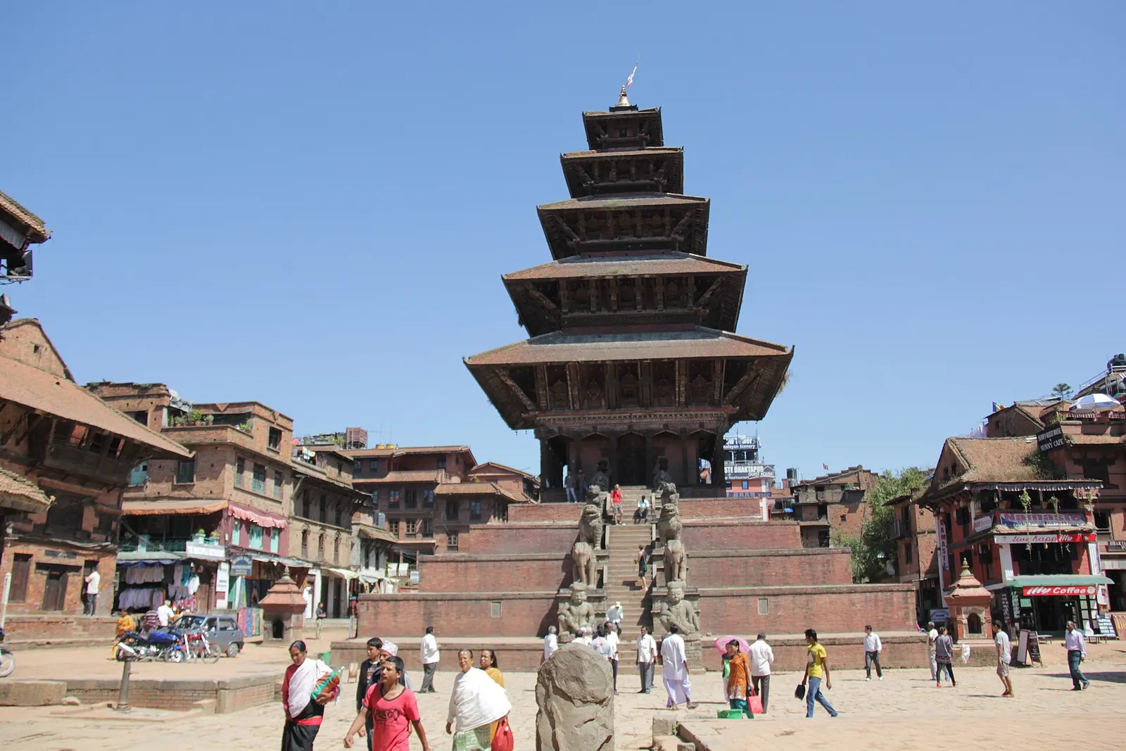 The five-tiered Nyatapola temple rising above Taumadhi Square in Bhaktapur.
